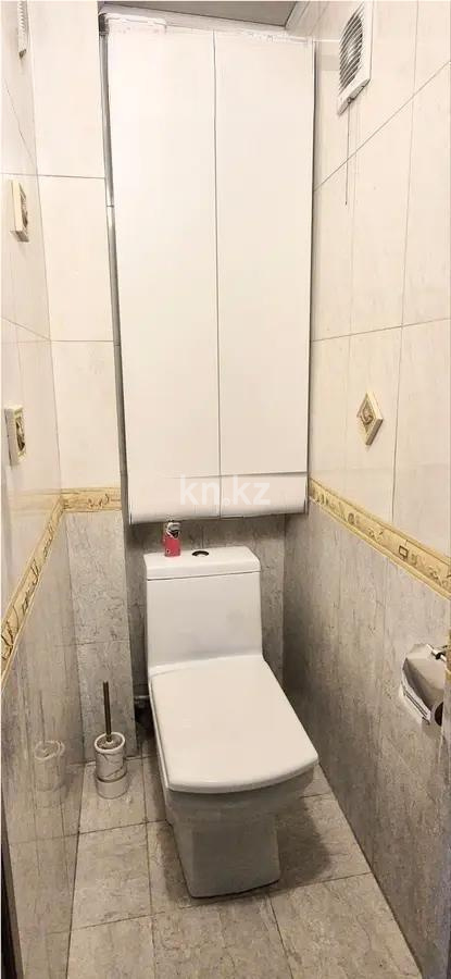 Продажа 3-комнатной квартиры, 75 м², мкр-н Аксай-1, дом  4б в Алматы - фото 6