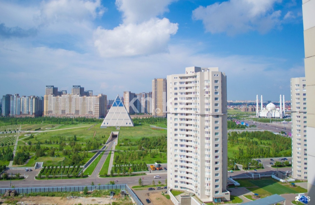 Продажа 2-комнатной квартиры, 57 м², ул. Нажимеденова, дом  10 - Продажа квартир в Астане фото 1 из 1