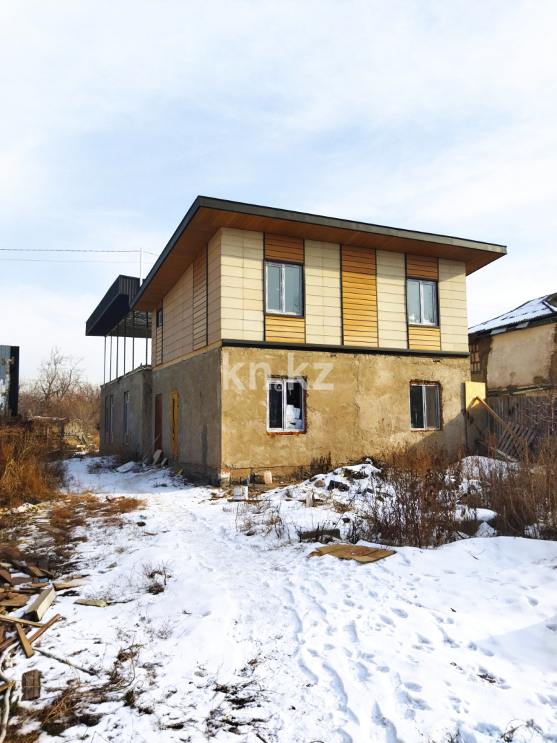 Продажа 7-комнатного дома, 240 м², Караманова, дом  9/1 - ул. Виноградова - Продажа  пятикомнатных домов, коттеджей в Алматы с фото фото 1 из 4