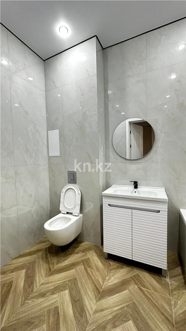 Продажа 3-комнатной квартиры, 63 м² - Продажа трехкомнатных квартир на Юго-Востоке Караганды - страница 7 фото 14 из 16