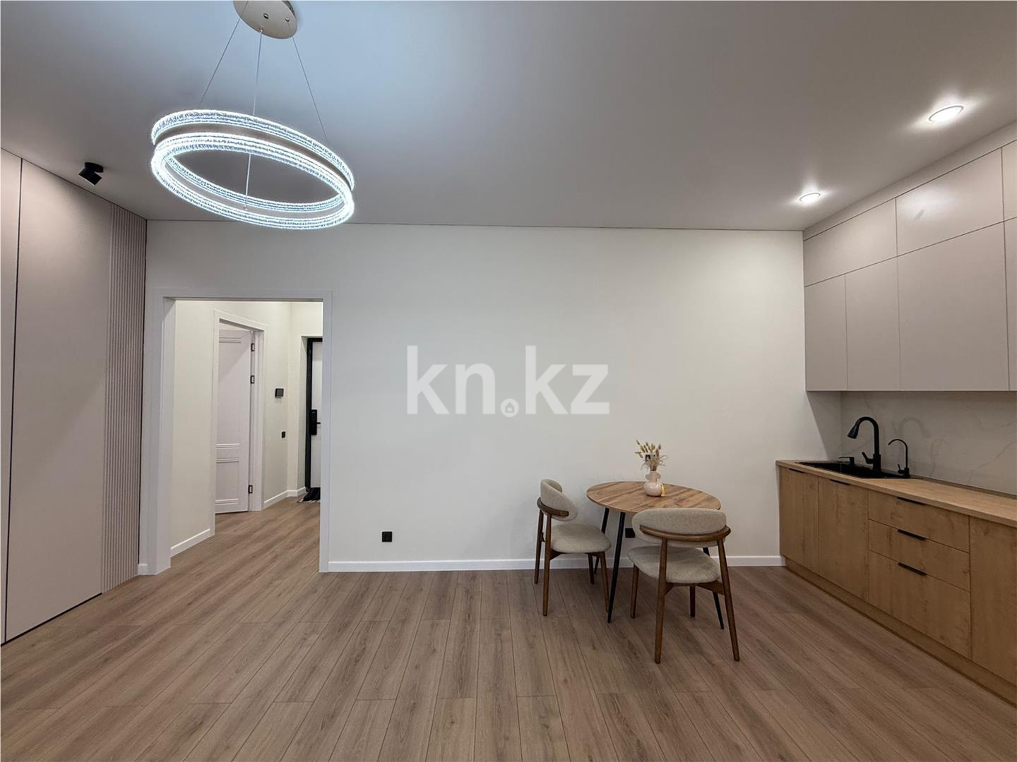 Продажа 2-комнатной квартиры, 46 м² в Астане - фото 2