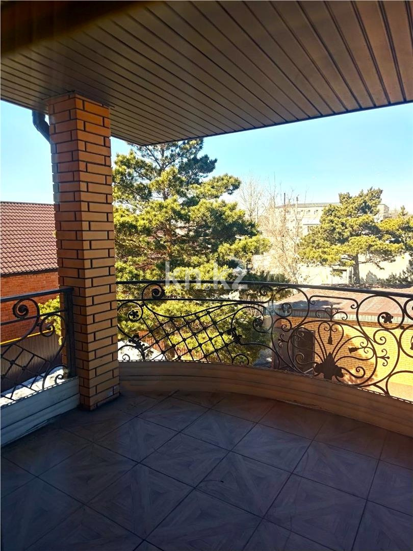 Продажа 6-комнатного дома, 300 м² - Недвижимость в Караганде - страница 28 фото 19 из 34