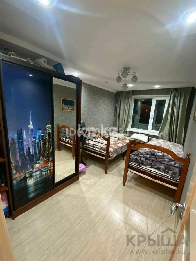 Продажа 4-комнатной квартиры, 80 м², пр. Строителей - Продажа квартир в Караганде с фото фото 4 из 6