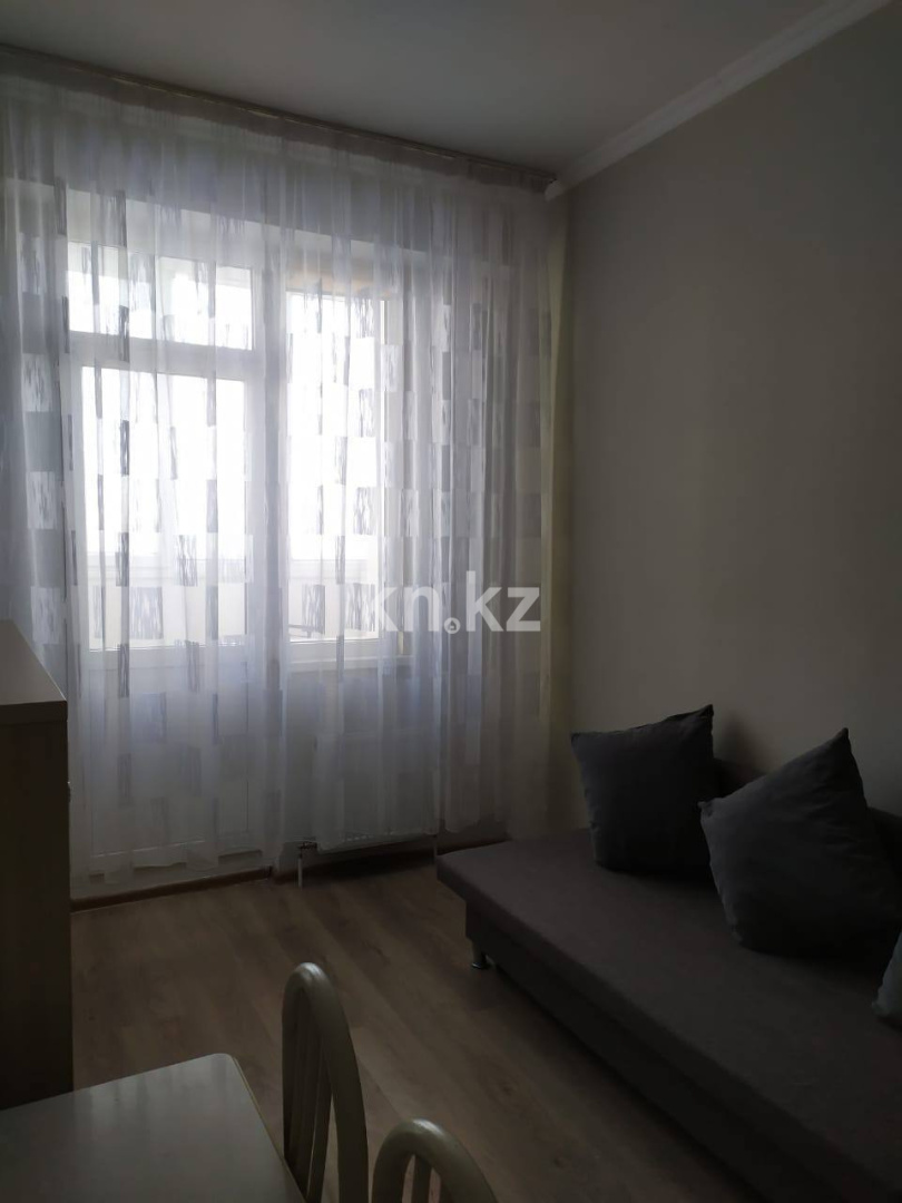 Аренда 1-комнатной квартиры, 38 м², ул. Нажимеденова, дом  10/4 - Аренда жилой и коммерческой недвижимости в Астане фото 2 из 5