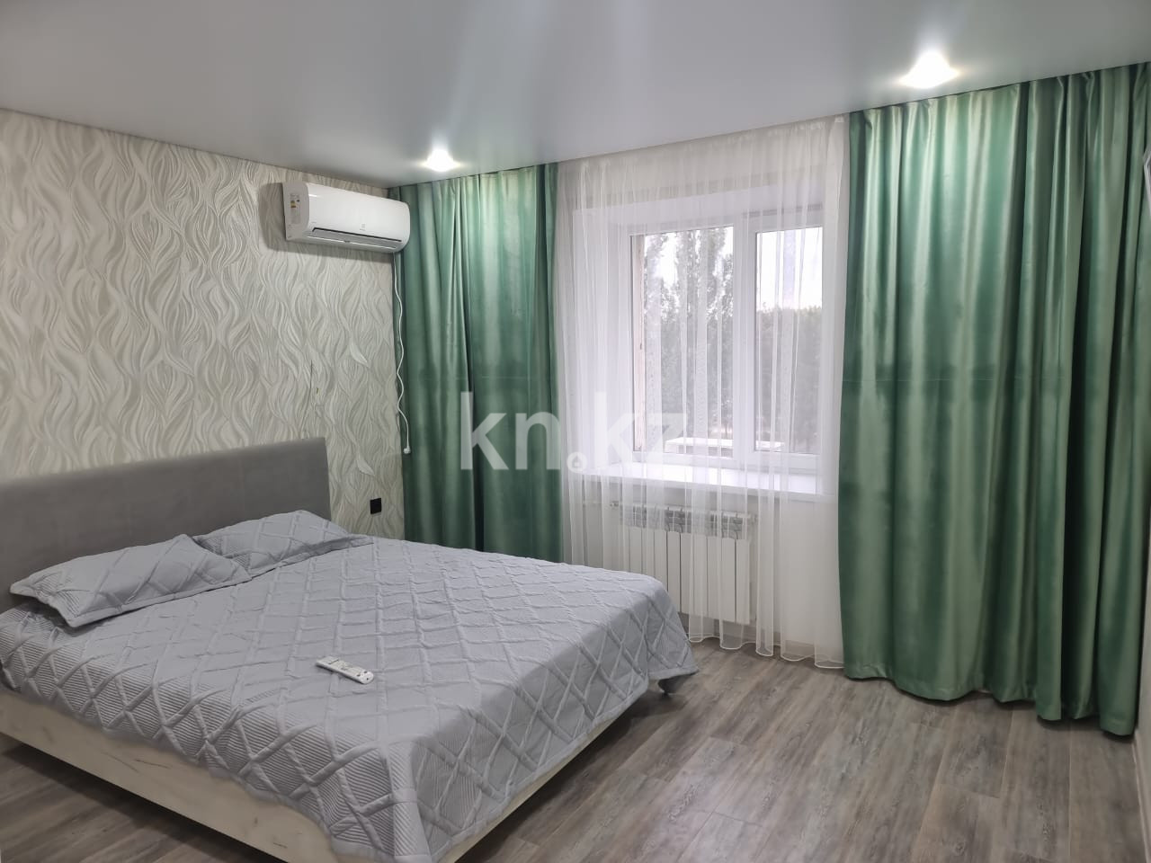 Аренда 2-комнатной квартиры посуточно, 52 м² - Недвижимость в Уральске - страница 3 фото 4 из 5