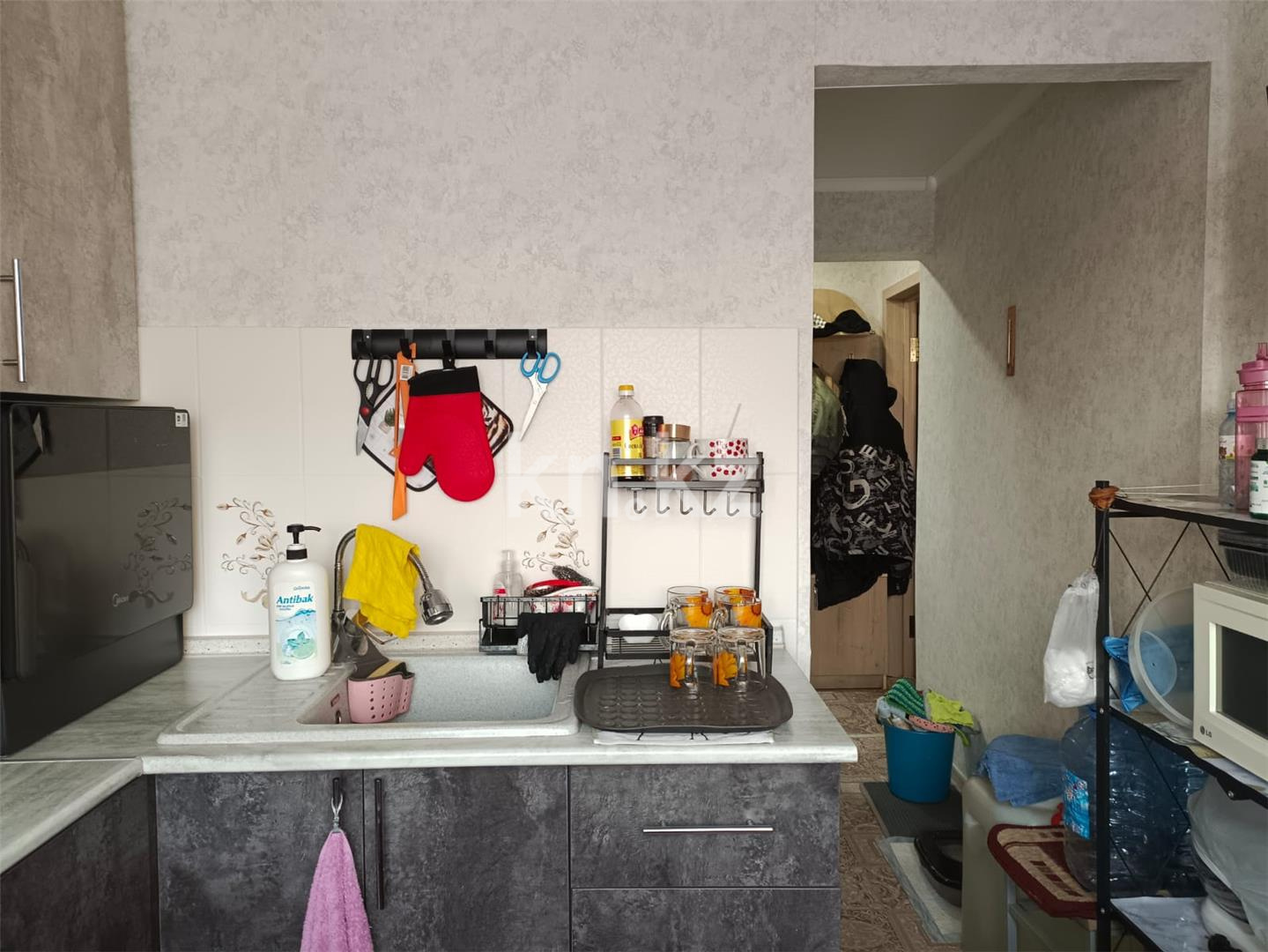 Продажа 3-комнатной квартиры, 57 м², мкр-н 21 в Караганде - фото 10