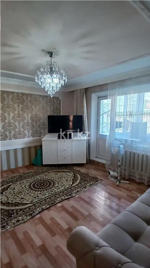 Продажа 3-комнатной квартиры, 63 м², ул. Гапеева, дом  8 - Продажа квартир в Караганде фото 1 из 7