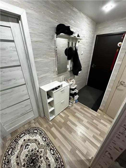 Продажа 2-комнатной квартиры, 47 м², мкр-н 15, дом  33 в Караганде - фото 4