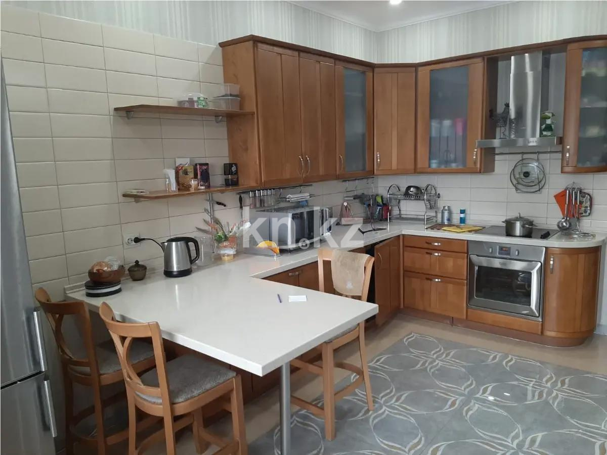 Продажа 4-комнатной квартиры, 162 м², пр. Республики, дом  9/2 в Астане - фото 5