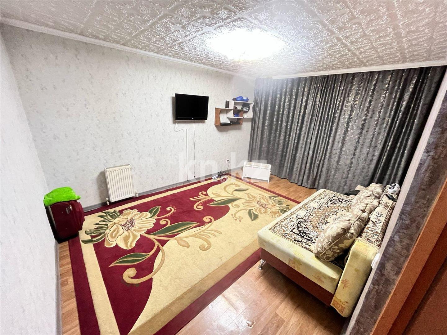 Продажа 2-комнатной квартиры, 49 м², ул. Кемеровская - Продажа квартир в Караганде фото 1 из 11