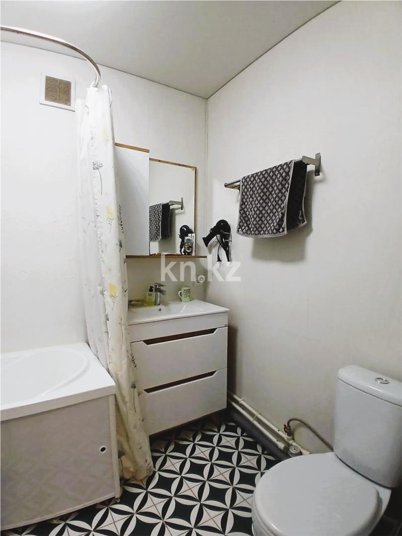 Продажа 2-комнатной квартиры, 44 м² - Недвижимость в Караганде - страница 2 фото 7 из 8