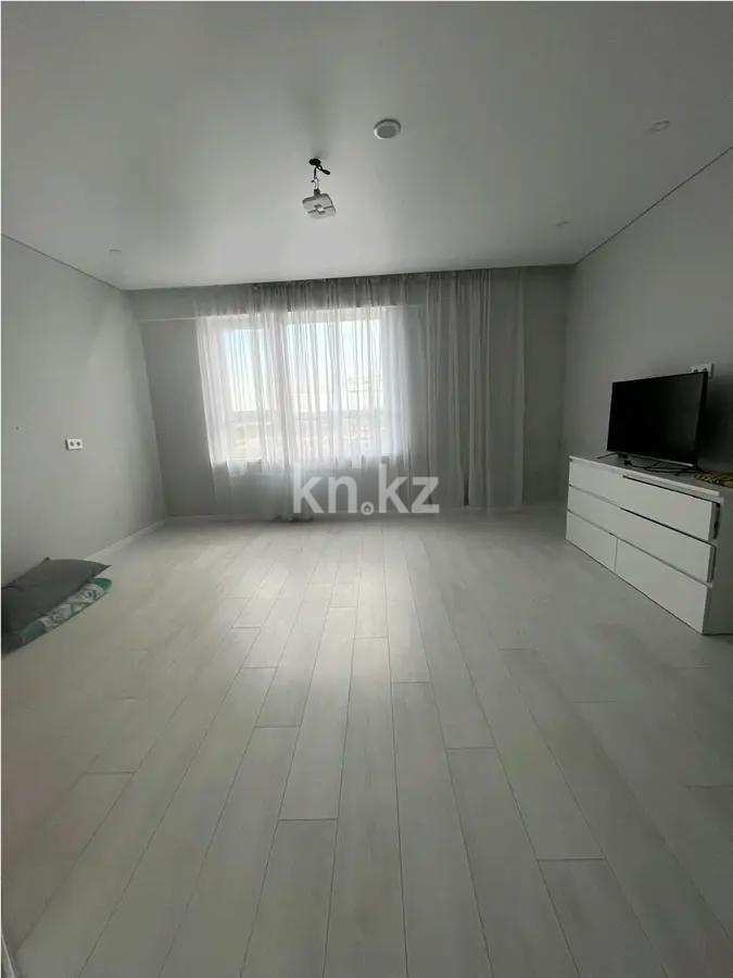 Продажа 3-комнатной квартиры, 72 м², ул. Момышулы, дом  11/12а - Продажа жилой и коммерческой недвижимости в Алматы фото 1 из 4