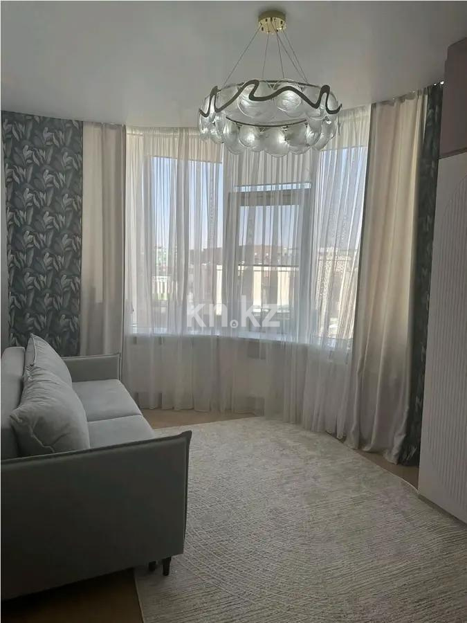 Продажа 3-комнатной квартиры, 94.3 м², пр. Туран, дом  43/1 в Астане - фото 2
