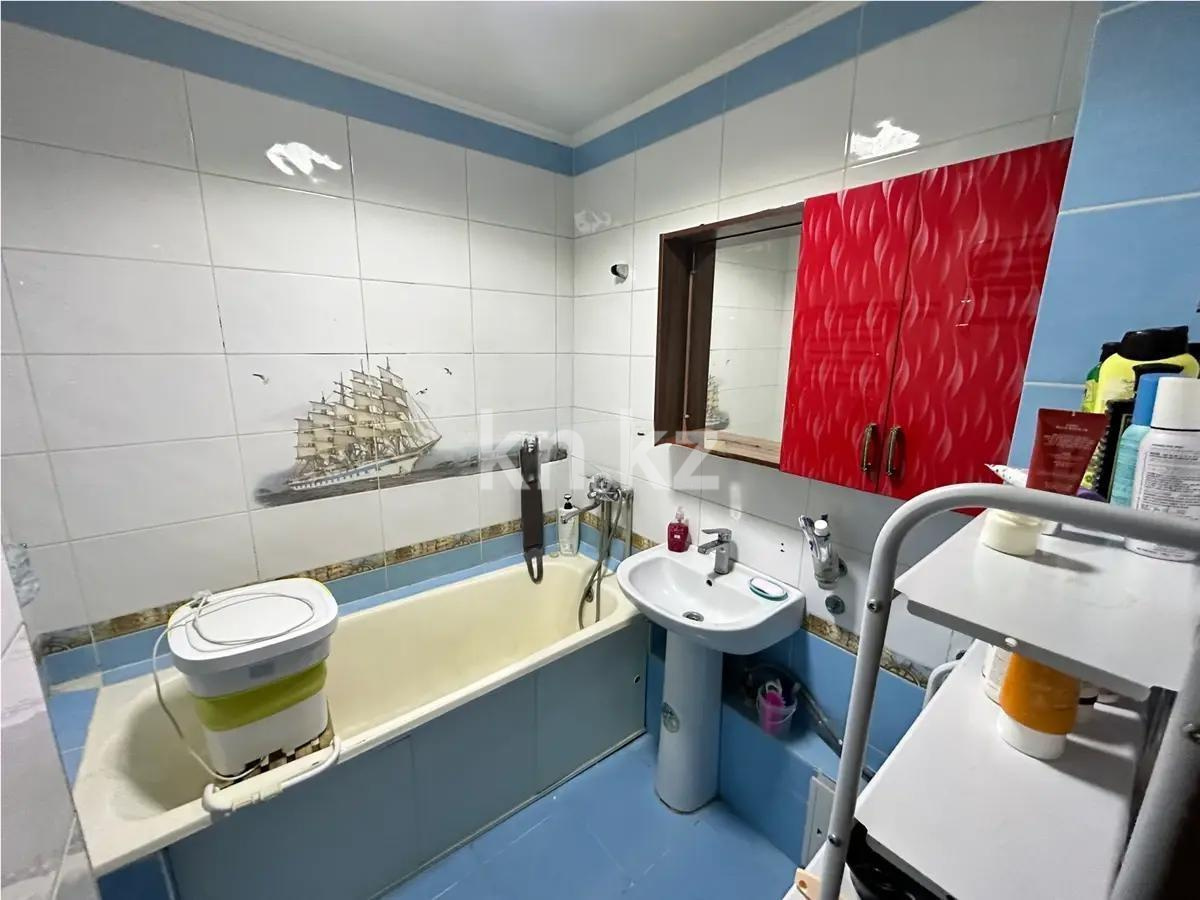 Продажа 4-комнатной квартиры, 85 м², мкр-н Аксай-3а, дом  64 в Алматы - фото 6