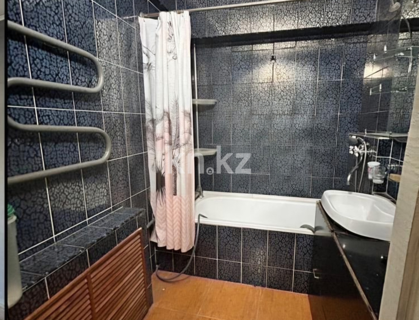 Продажа 3-комнатной квартиры, 67.7 м² в Алматы - фото 2