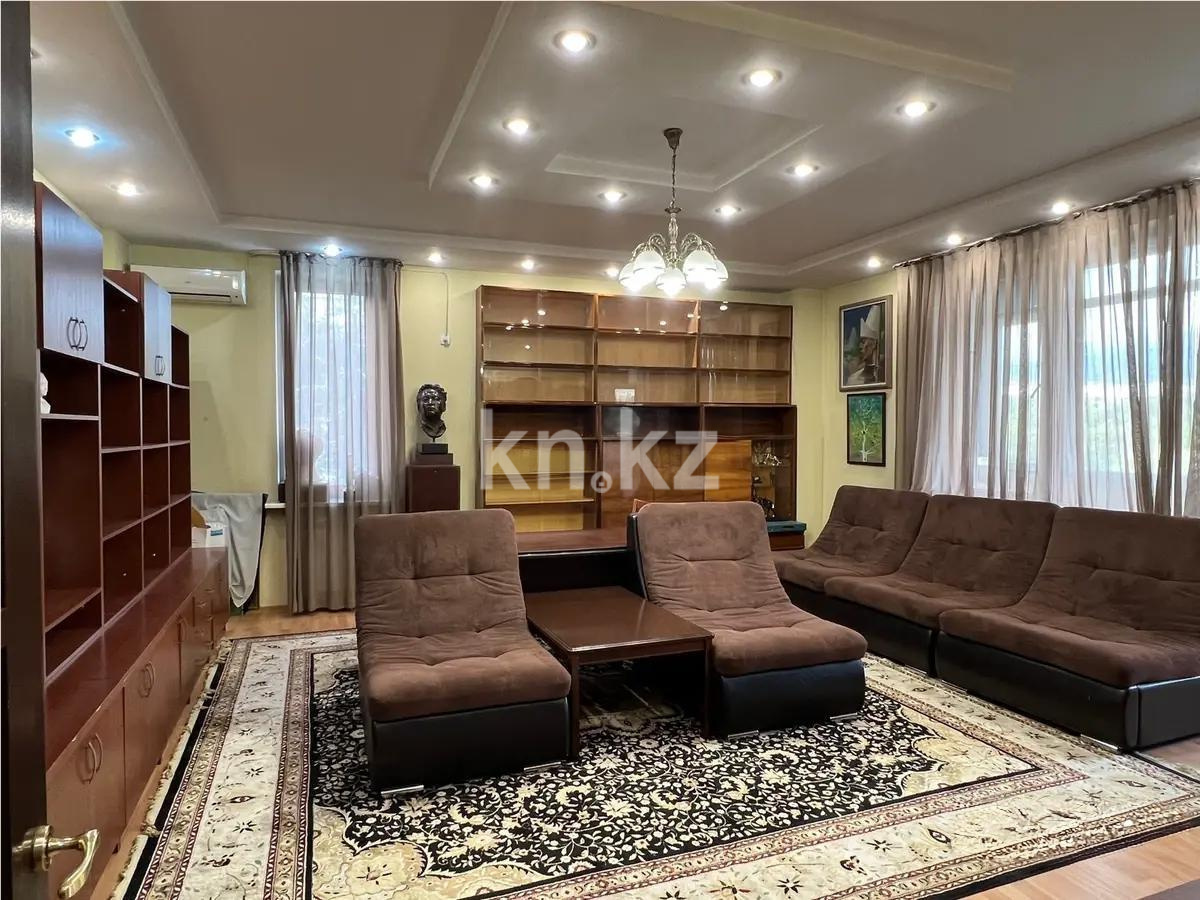 Продажа 5-комнатной квартиры, 285 м², пр. Аль-Фараби, дом  45 - Продажа  пятикомнатных квартир в Алматы без посредников фото 1 из 10