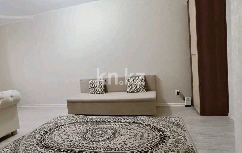 Аренда 1-комнатной квартиры, 40 м², ул. Асана Кайгы, дом  8 - ул. Кенесары - Аренда квартиры помесячно в Астане фото 2 из 9
