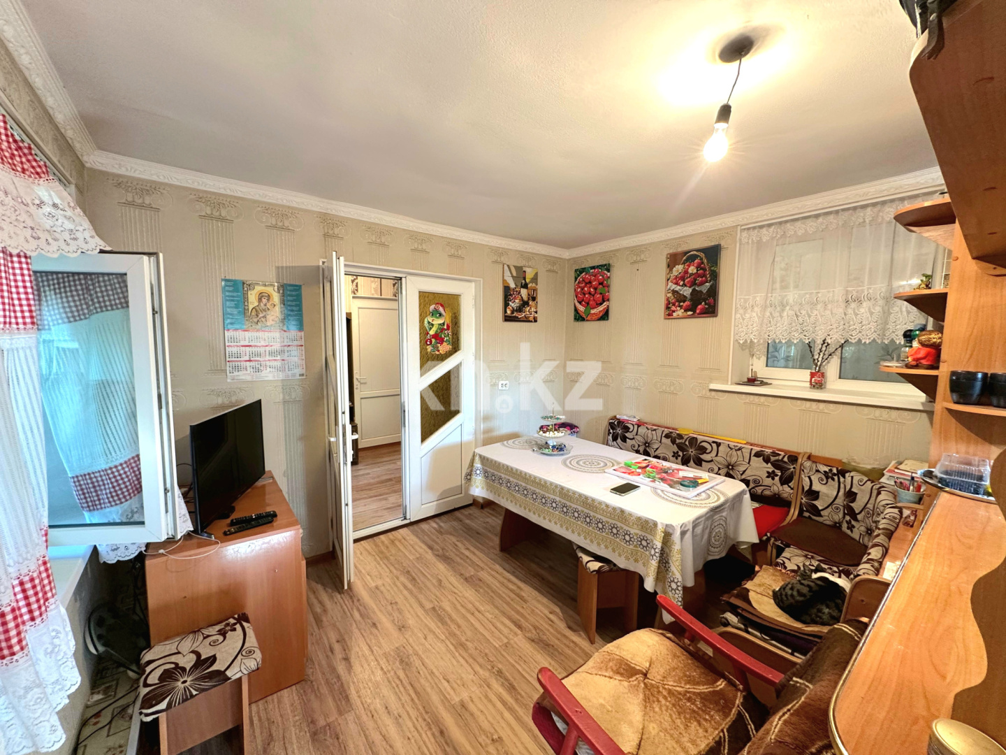 Продажа 6-комнатного дома, 160 м², Карасу, дом  2 - Продажа квартир в Шымкенте фото 8 из 40