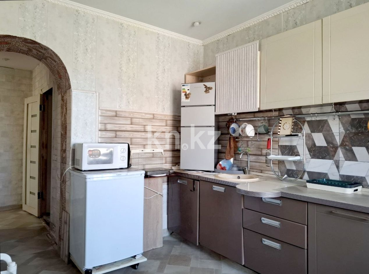 Продажа 2-комнатной квартиры, 60 м² - Продажа двухкомнатных квартир в кирпичном доме в Усть-Каменогорске фото 7 из 14