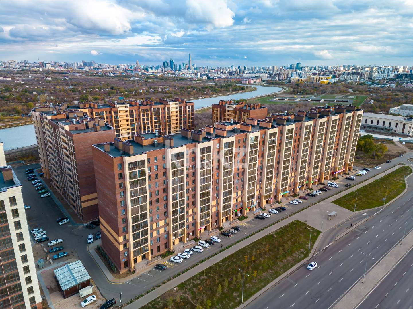 Продажа 3-комнатной квартиры, 95 м², ул. Айтматова, дом  60/1 в Астане - фото 11