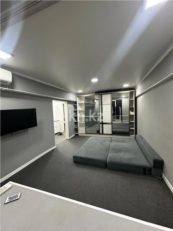 Продажа 1-комнатной квартиры, 37 м², ул. М. Беспакова, дом  62А - Продажа квартир в Алматы фото 1 из 5