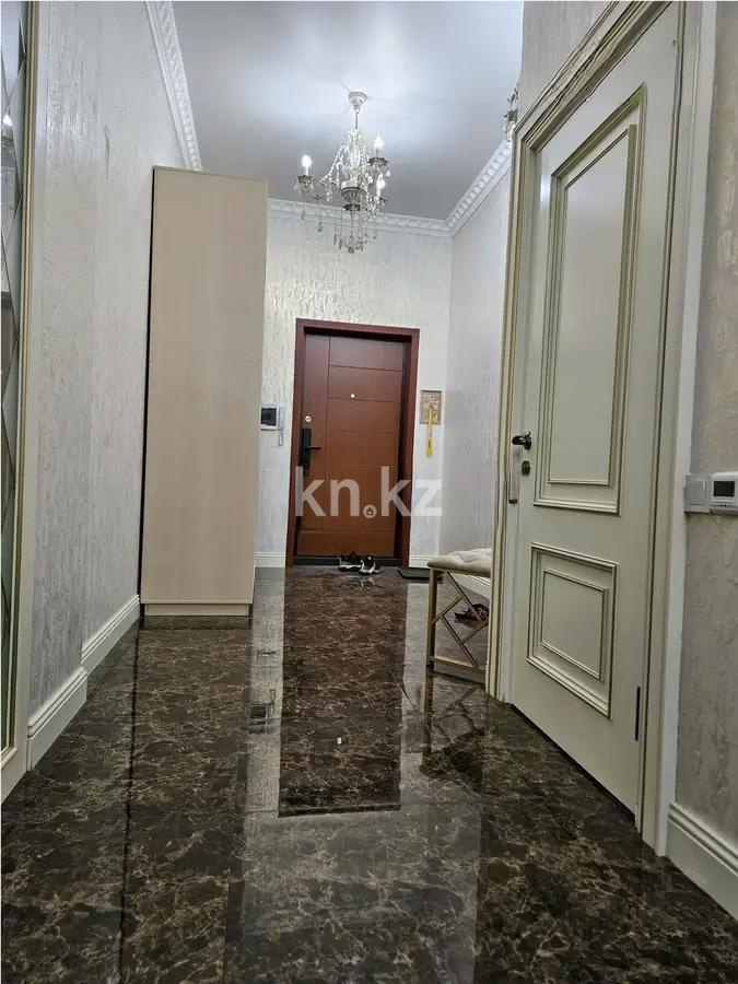 Продажа 3-комнатной квартиры, 100 м², ул. Кабанбай батыра, дом  15 в Алматы - фото 5