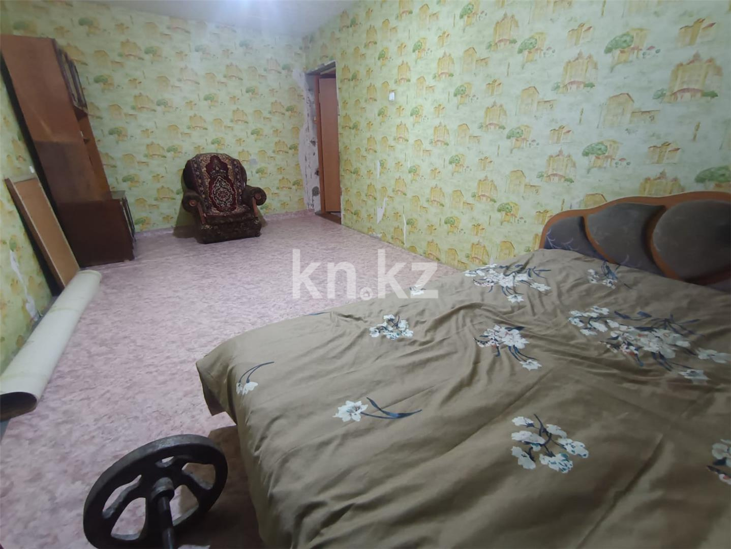 Продажа 1-комнатной квартиры, 35 м², ул. Абая - Продажа квартир в Темиртау фото 1 из 7