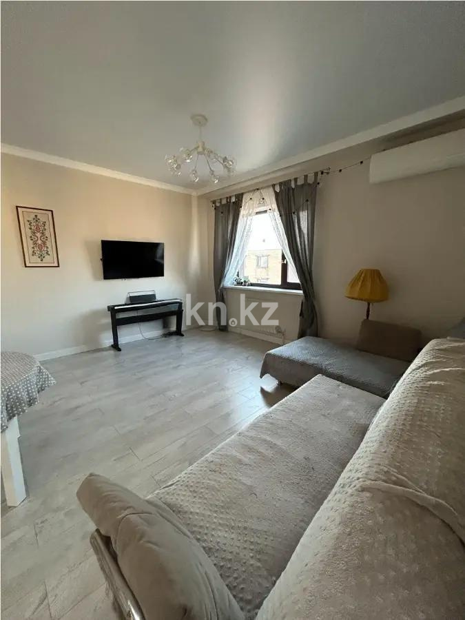 Продажа 3-комнатной квартиры, 90 м², ул. Кумисбекова, дом  12/5 в Астане