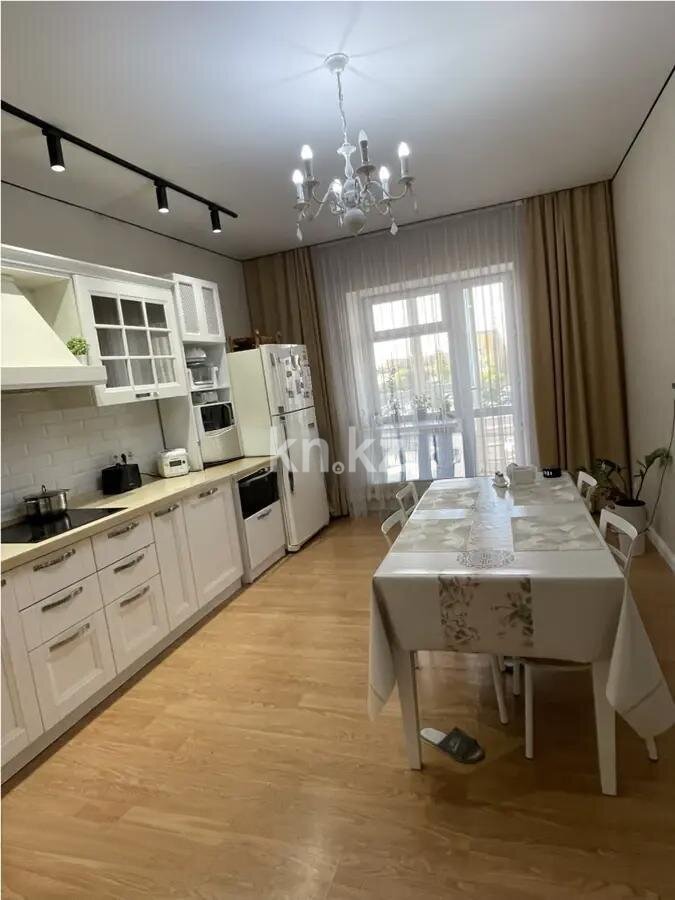 Продажа 3-комнатной квартиры, 125 м² в Астане - фото 3