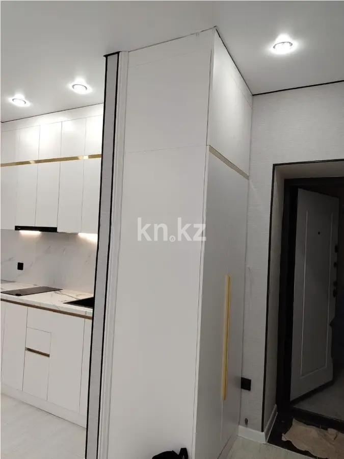 Продажа 1-комнатной квартиры, 38 м², ул. Тынышбайулы, дом  6 стр в Астане