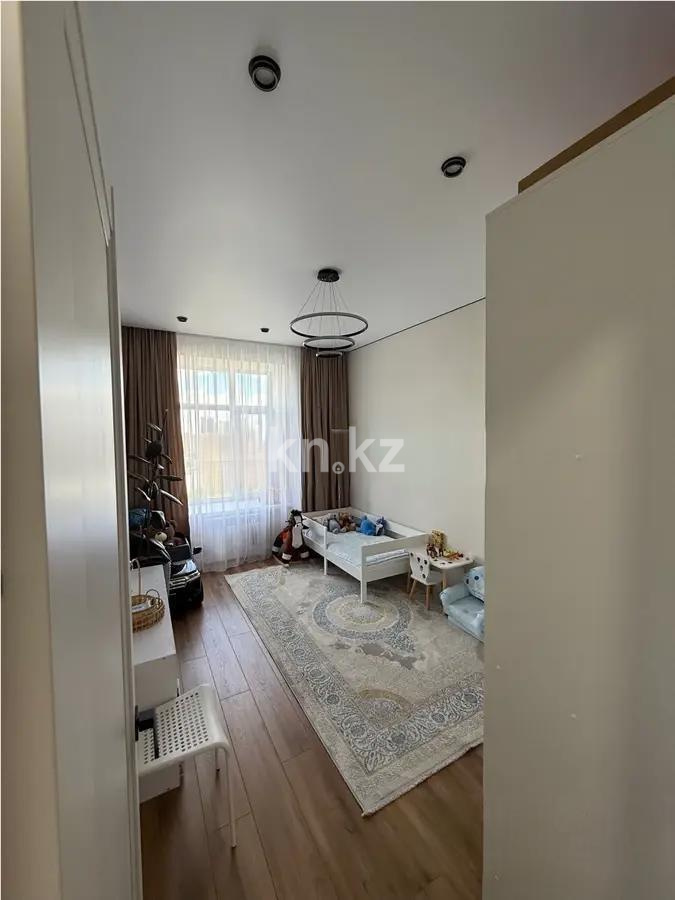 Продажа 4-комнатной квартиры, 114 м², пр. Шахтеров, дом  7а - Продажа  четырехкомнатных квартир в Караганде фото 3 из 7