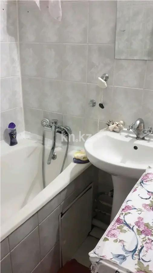 Продажа 2-комнатной квартиры, 60 м², мкр-н Мамыр-2, дом  11 - Продажа  двухкомнатных квартир в Алматы без посредников с фото фото 4 из 5