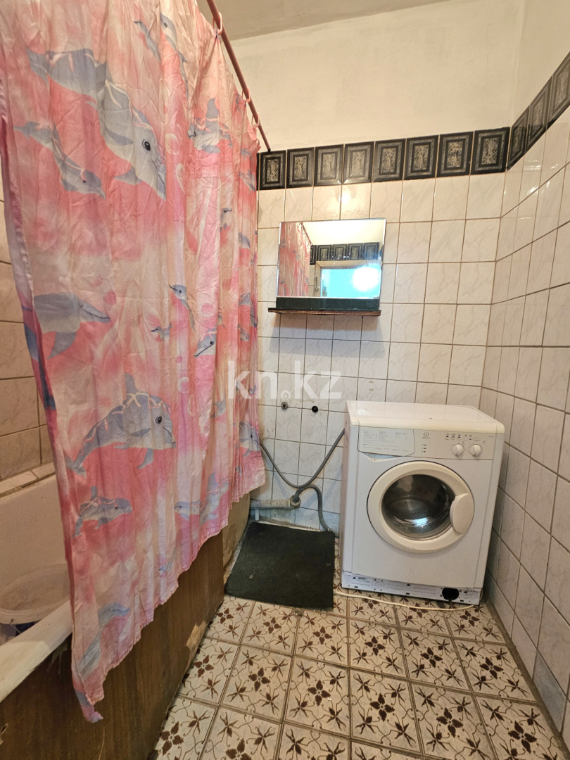 Продажа 3-комнатной квартиры, 69 м², мкр. Аксай-3 в Алматы - фото 4