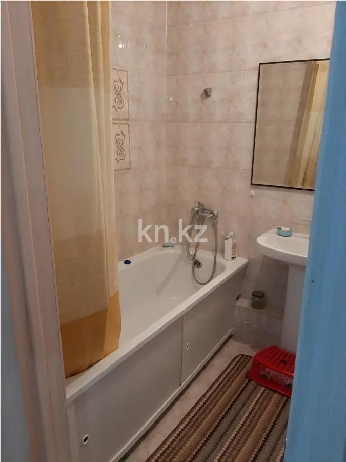 Продажа 2-комнатной квартиры, 67 м², ул. Азербаева, дом  47 в Астане - фото 4