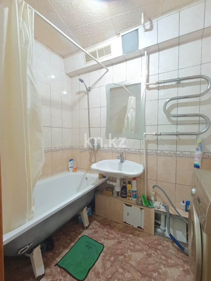 Продажа 3-комнатной квартиры, 62 м² - Продажа  трехкомнатных квартир в Караганде - страница 2 фото 8 из 12