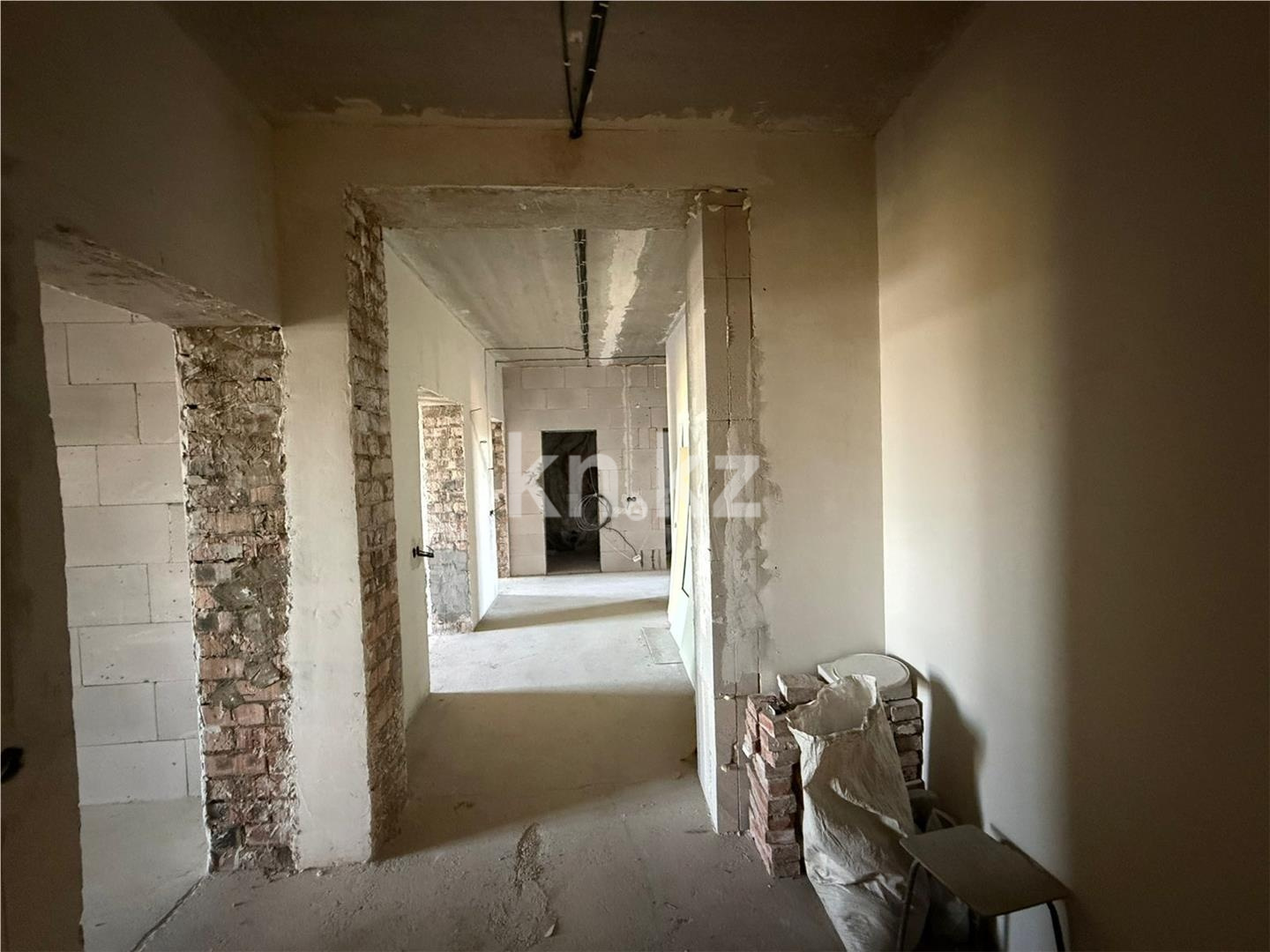 Продажа 3-комнатной квартиры, 97 м² в Караганде - фото 14