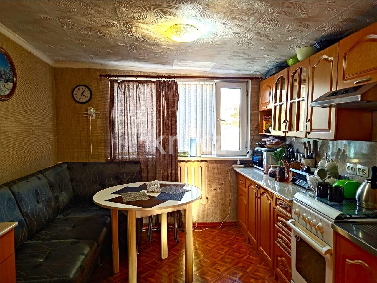 Продажа 4-комнатного дома, 86 м², ул. Павлодарская - Продажа домов, коттеджей в Караганде фото 12 из 15