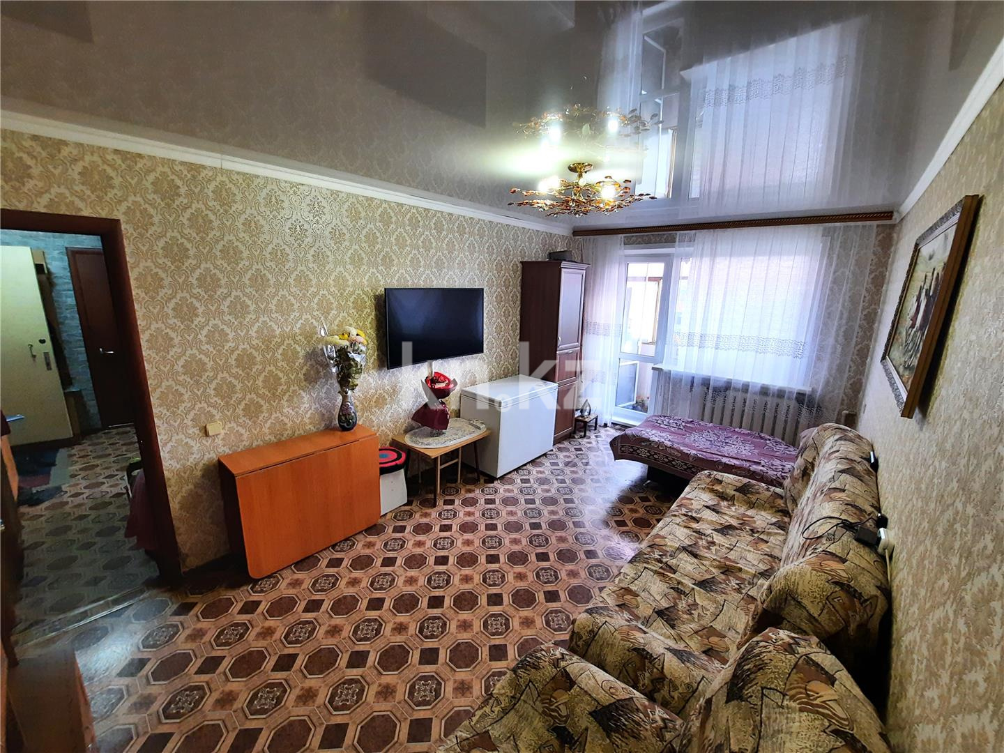 Продажа 2-комнатной квартиры, 42 м², мкр-н 19 в Караганде - фото 2