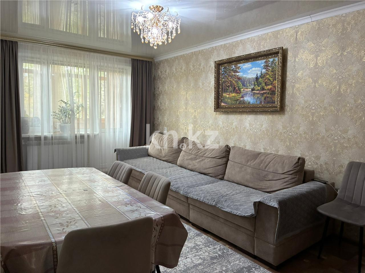Продажа 3-комнатной квартиры, 61 м², пр. Республики - Продажа  трехкомнатных квартир в Караганде с фото фото 1 из 11