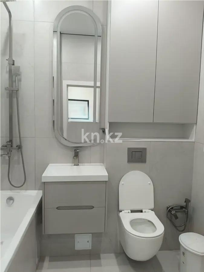 Продажа 2-комнатной квартиры, 70.1 м² в Алматы - фото 3