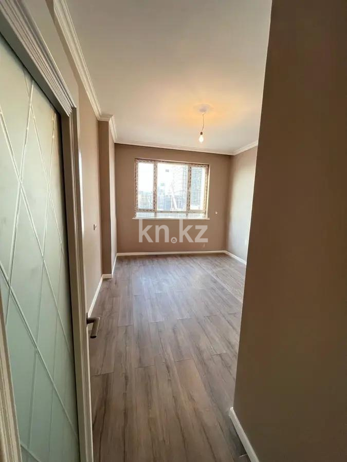 Продажа 1-комнатной квартиры, 40 м², ул. Бокейхана, дом  52 - Продажа квартир в Казахстане фото 1 из 4