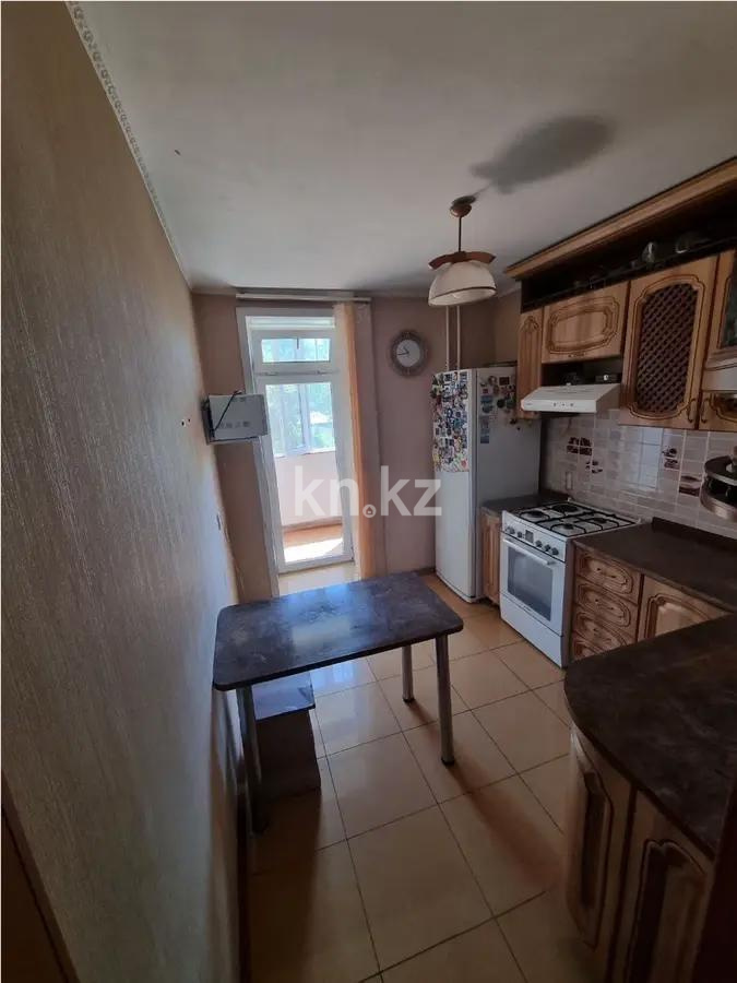 Продажа 3-комнатной квартиры, 60 м², мкр-н 19, дом  45а в Караганде - фото 3