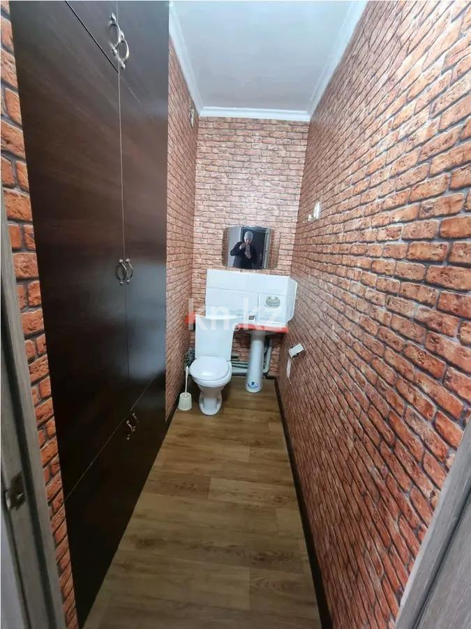 Продажа 2-комнатной квартиры, 79 м², мкр-н Аксай-1а, дом  27 - Продажа  двухкомнатных квартир в Алматы без посредников с фото фото 4 из 5