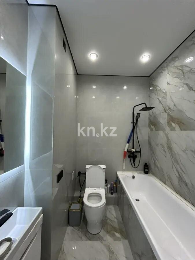 Продажа 2-комнатной квартиры, 70 м² в Астане - фото 4