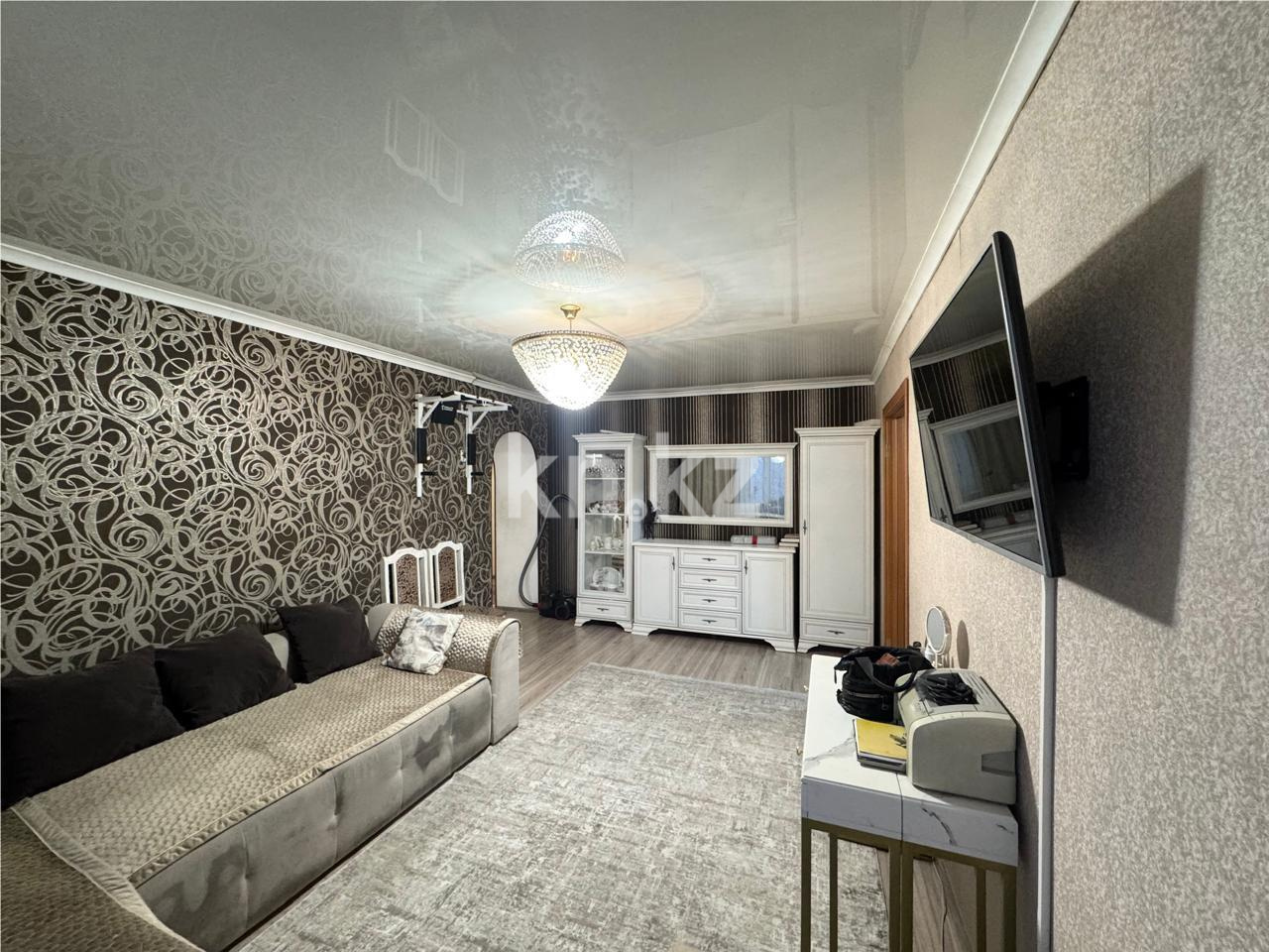 Продажа 3-комнатной квартиры, 64 м², ул. Ермекова в Караганде - фото 2