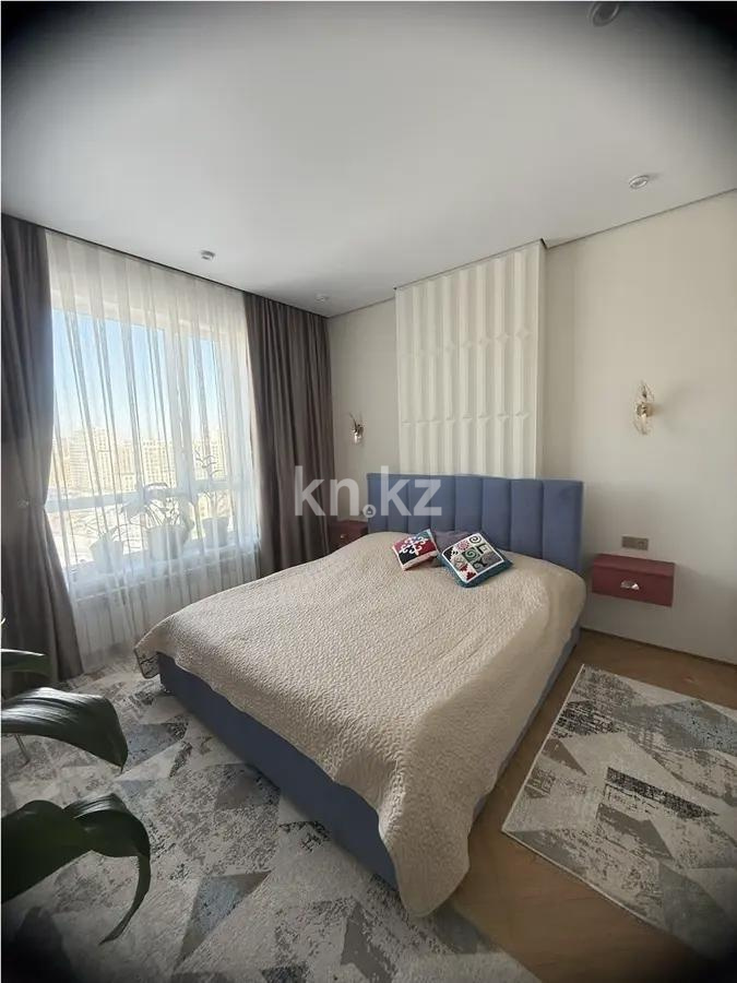 Продажа 4-комнатной квартиры, 91.4 м² в Астане - фото 2