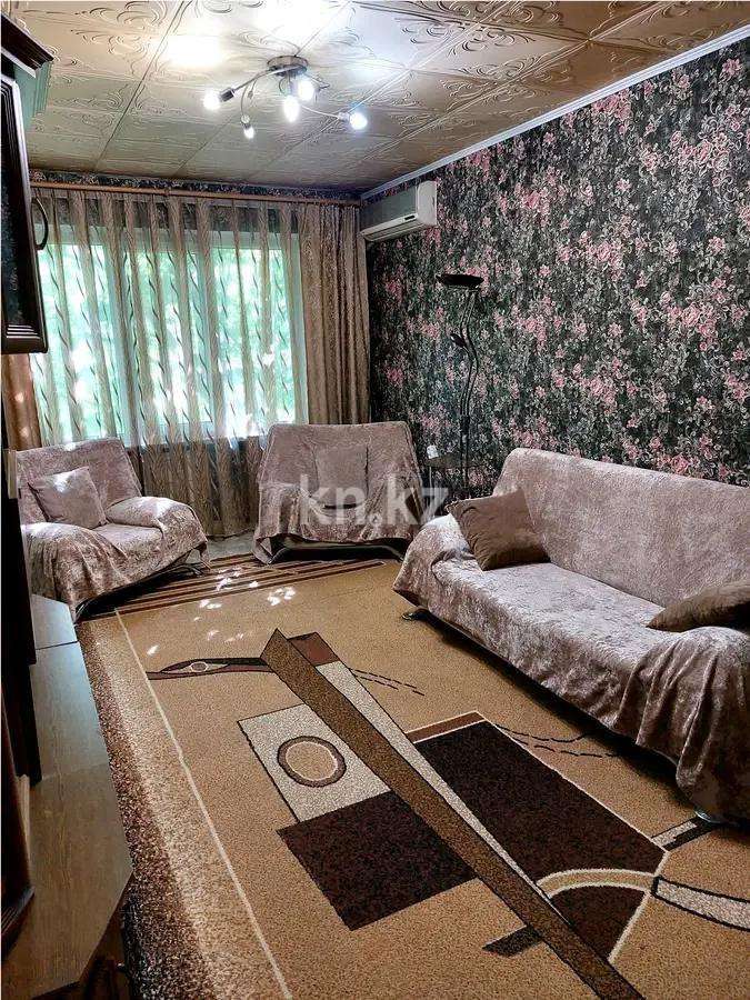 Продажа 3-комнатной квартиры, 63.1 м², ул. Байтурсынова, дом  2 - Продажа квартир в Алматы фото 1 из 6