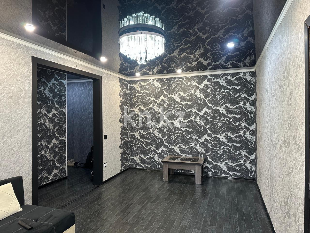 Продажа 2-комнатной квартиры, 44 м², ул. Ержанова в Караганде