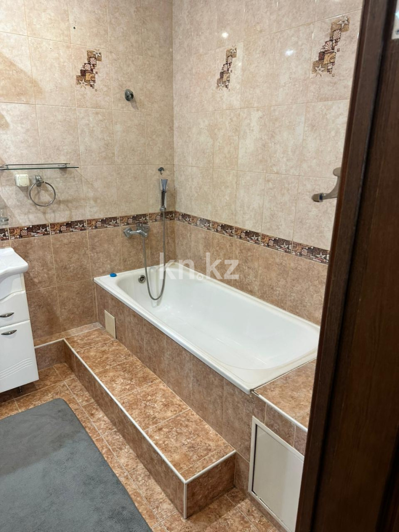 Аренда 2-комнатной квартиры, 90 м² - Аренда квартир помесячно в Астане - страница 2 фото 8 из 11
