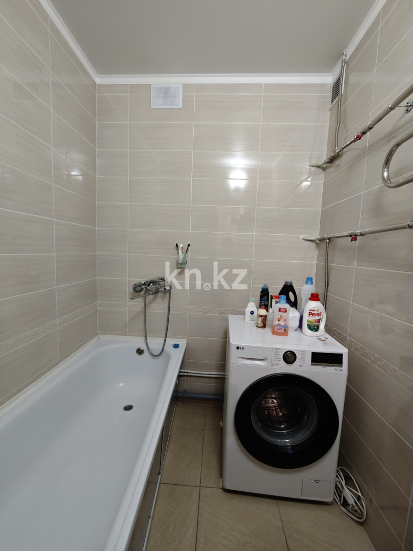 Продажа 2-комнатной квартиры, 54 м², ул. Нурмагамбетова, дом  34 - Продажа  двухкомнатных квартир в Усть-Каменогорске фото 8 из 11